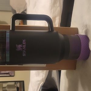 Stanley Quencher 40oz Tumbler Black Chroma